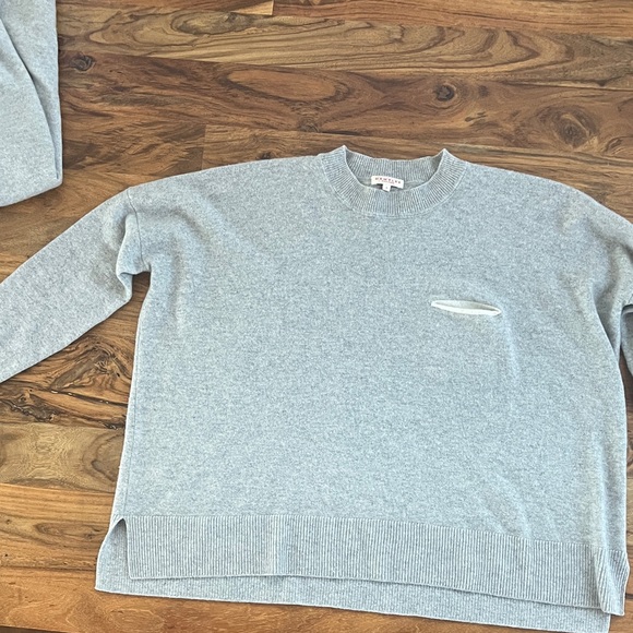 Demylee Grey Sweater 100% cashmere great condition - Picture 1 of 8